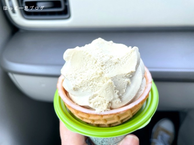 lawson-pistachio-waffle-cone